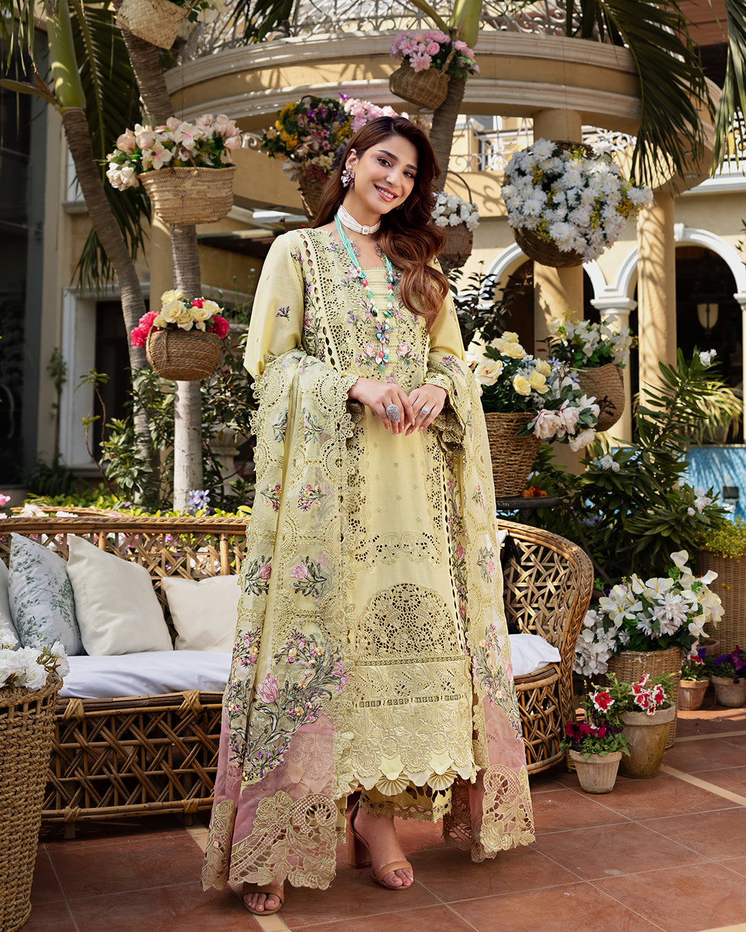 Elaf Premium Embroidered Luxury Lawn Unstitched 3Pc Suit - SI-F-55