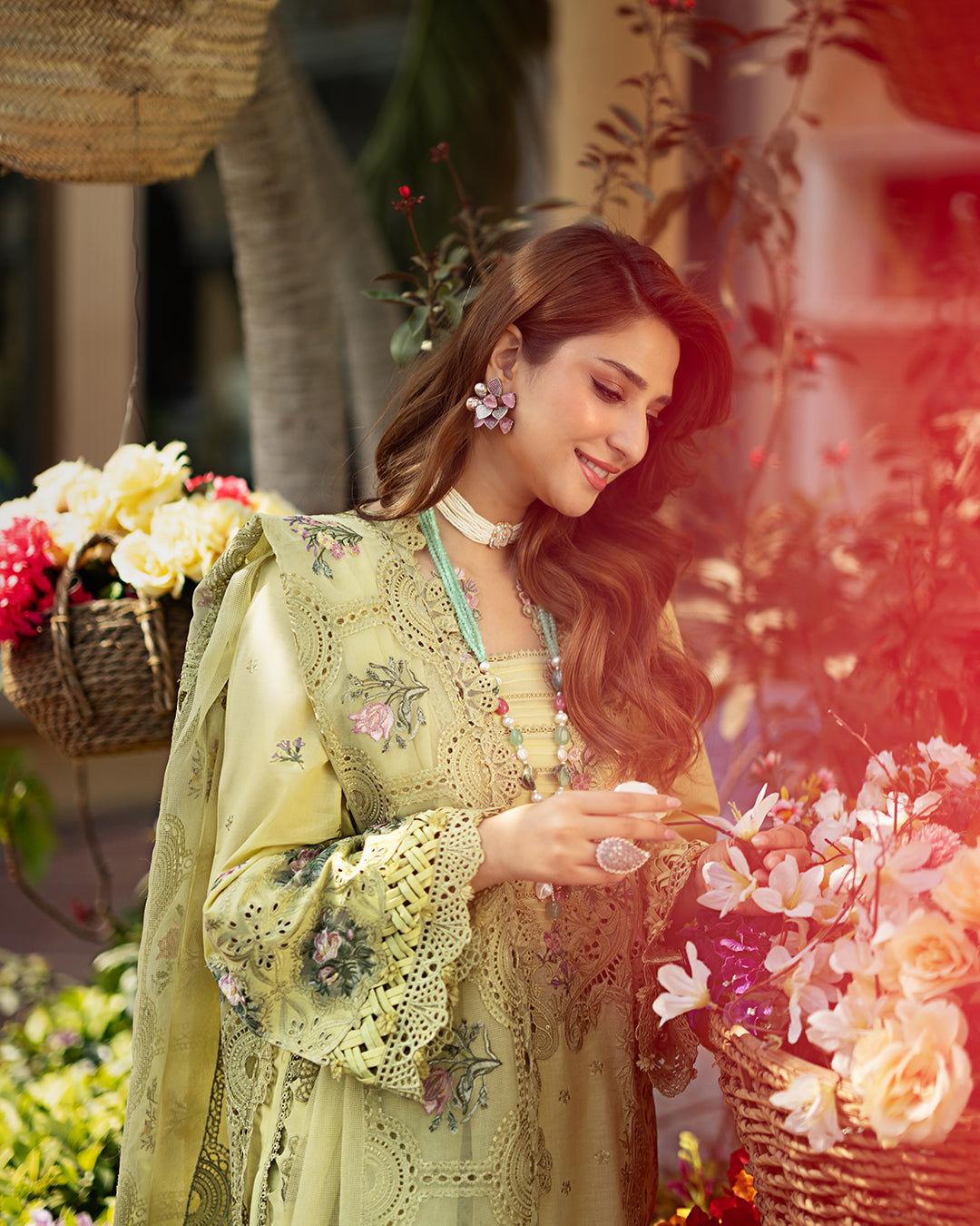 Elaf Premium Embroidered Luxury Lawn Unstitched 3Pc Suit - SI-F-55