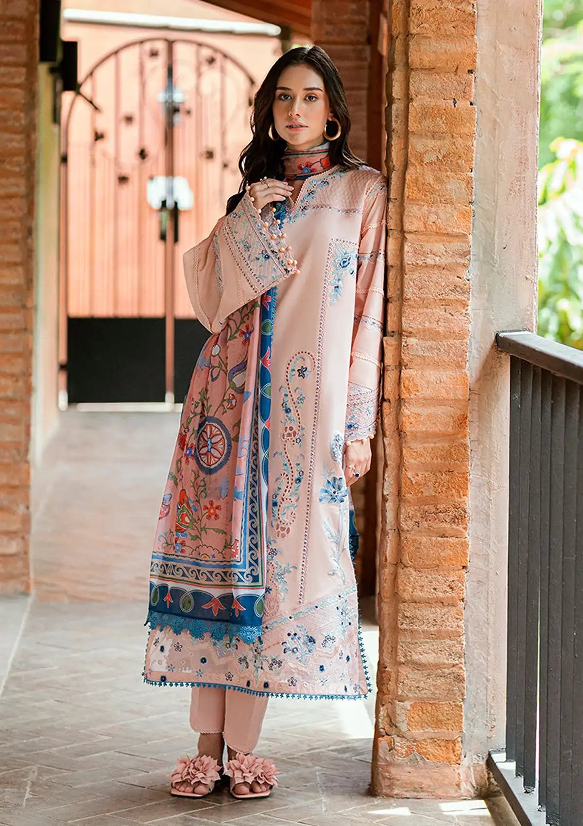 Roheenaz Summer Reverie Luxury Lawn Embroidered 3-Piece – SI-F-79