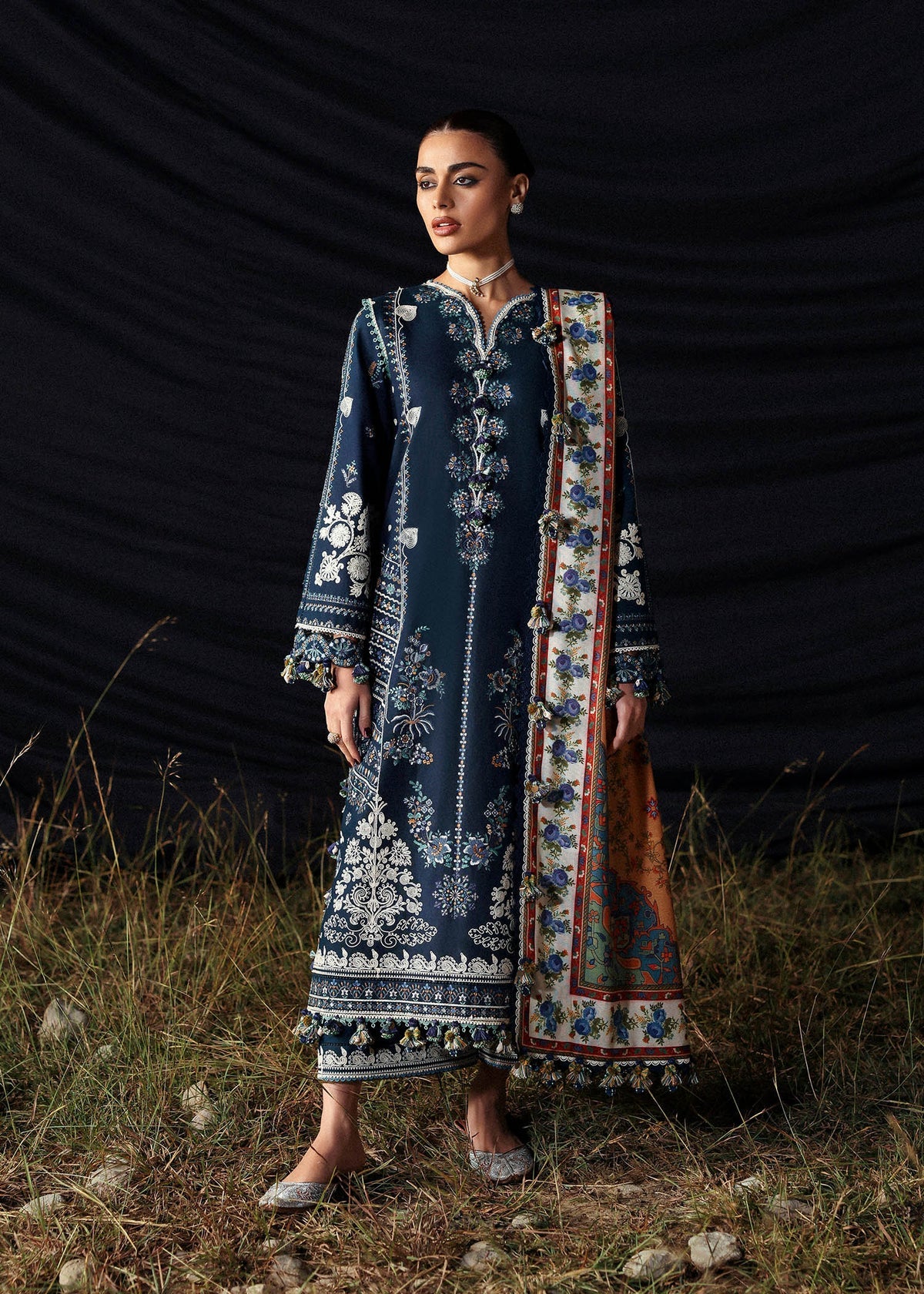 Chashm-e-Bahr Unstitched Embroidered 3-Piece by Hussain Rehar – SI-F-82