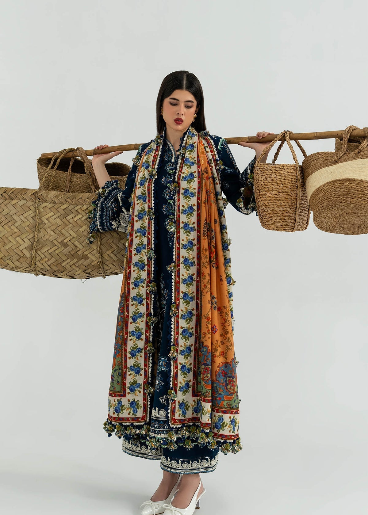 Chashm-e-Bahr Unstitched Embroidered 3-Piece by Hussain Rehar – SI-F-82